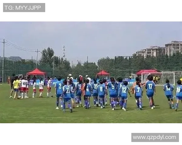 足球明星中谁的脚尺码最小揭秘与影响球技的关系分析